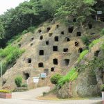 吉見町吉見百穴横穴墓群